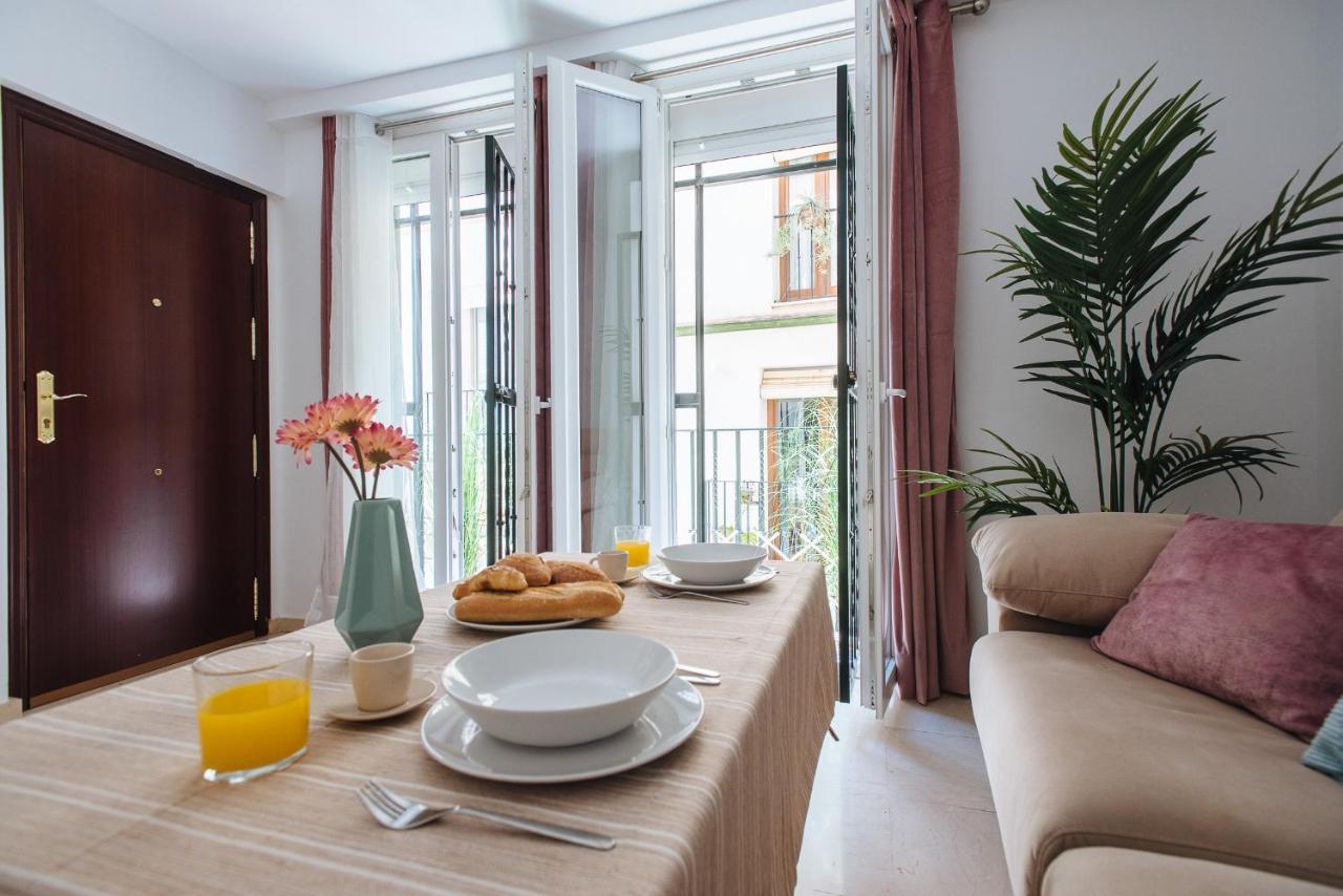 Sbh1 Beautiful 1 Bedroom Apartment In City Center セビリア エクステリア 写真