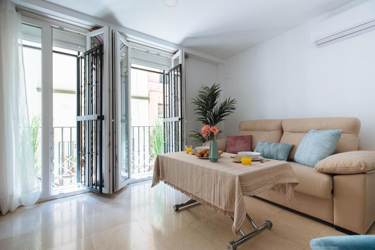 Sbh1 Beautiful 1 Bedroom Apartment In City Center セビリア エクステリア 写真